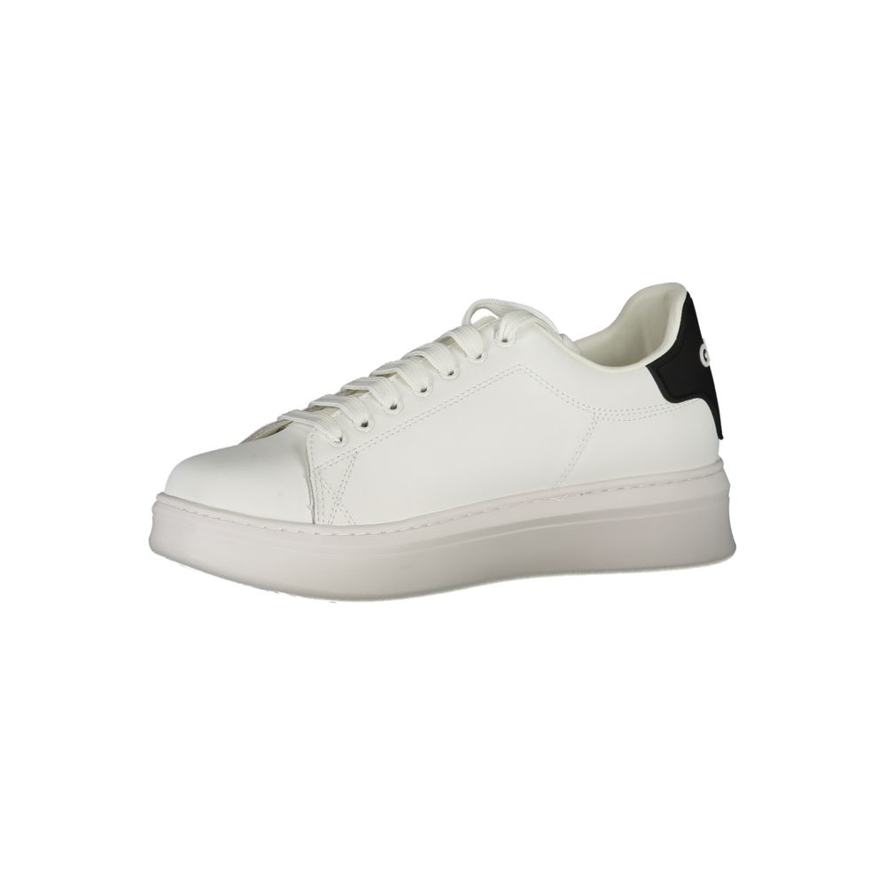 Baskets Gaelle Paris blanches en polyuréthane pour homme
