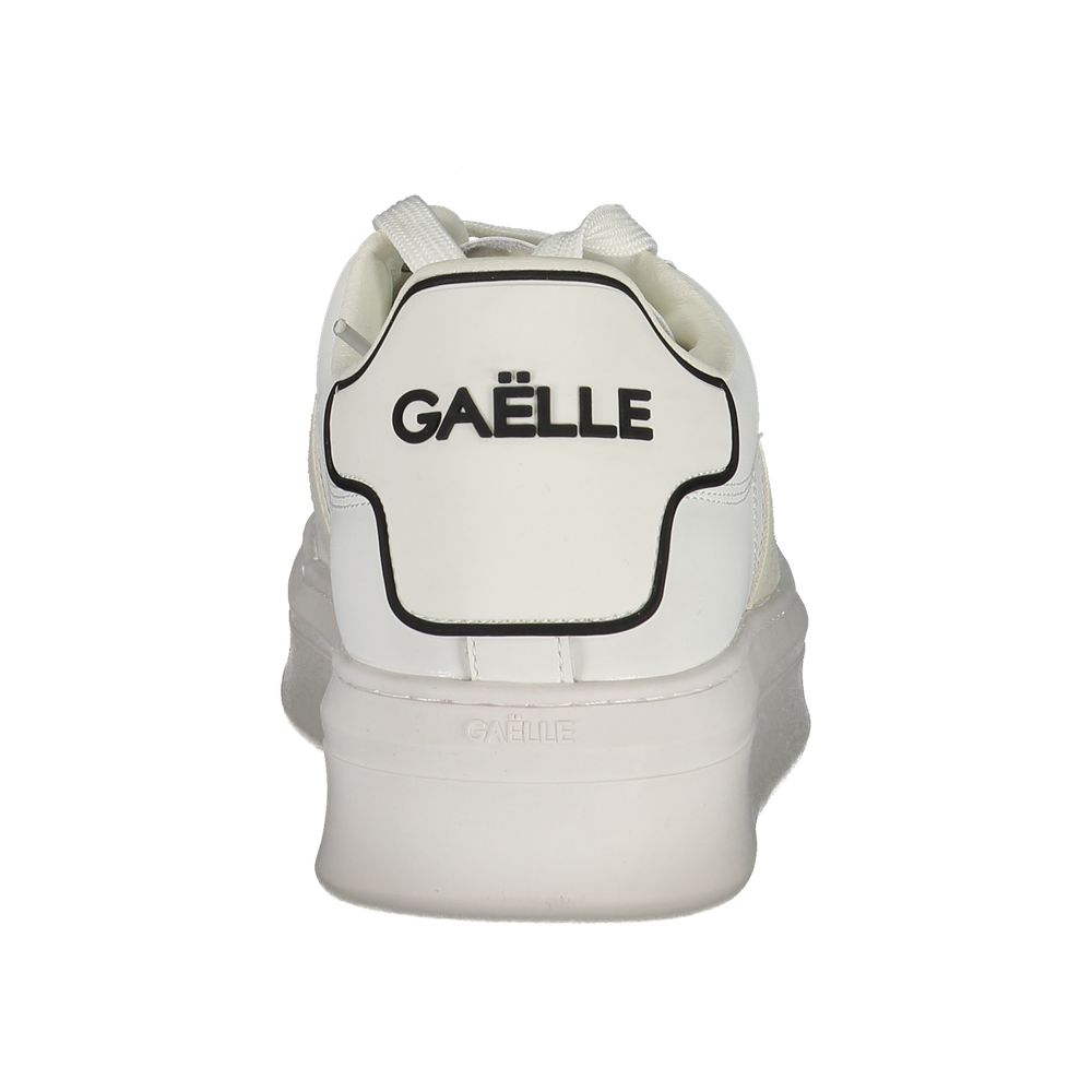 Baskets Gaelle Paris blanches en polyuréthane pour homme