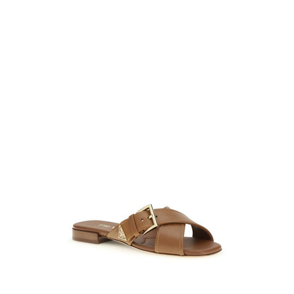 Sandali bassi Prada Bos Taurus in pelle di vitello marrone