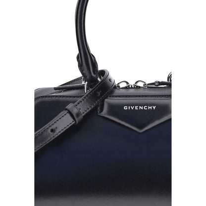 Borsa a mano Givenchy Bos Taurus in pelle di vitello nera