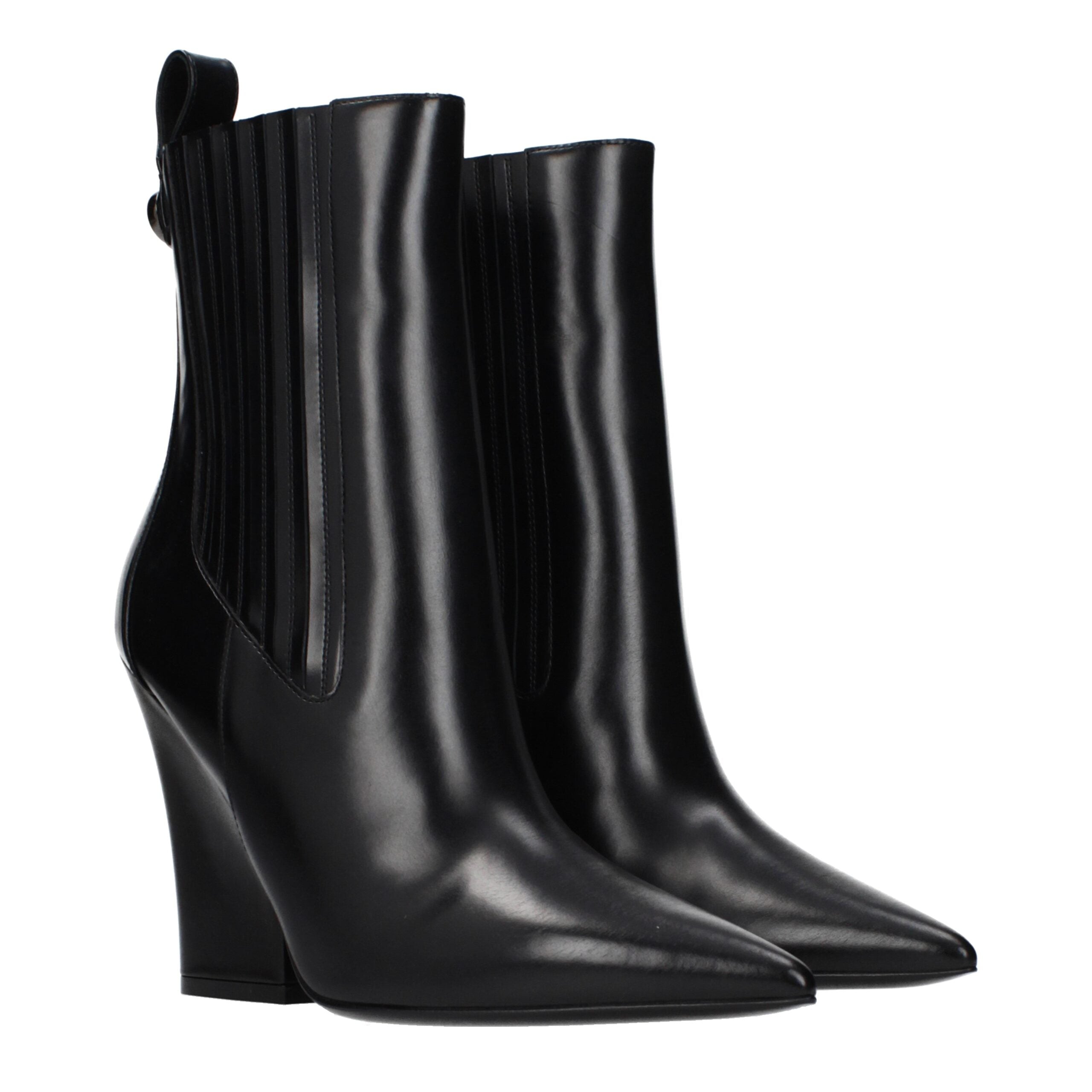 Bottines en cuir noir Valentino Garavani